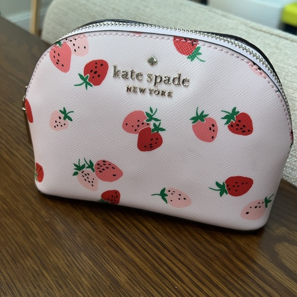 Kate Spade Cosmetic Case - Picture 10 of 11